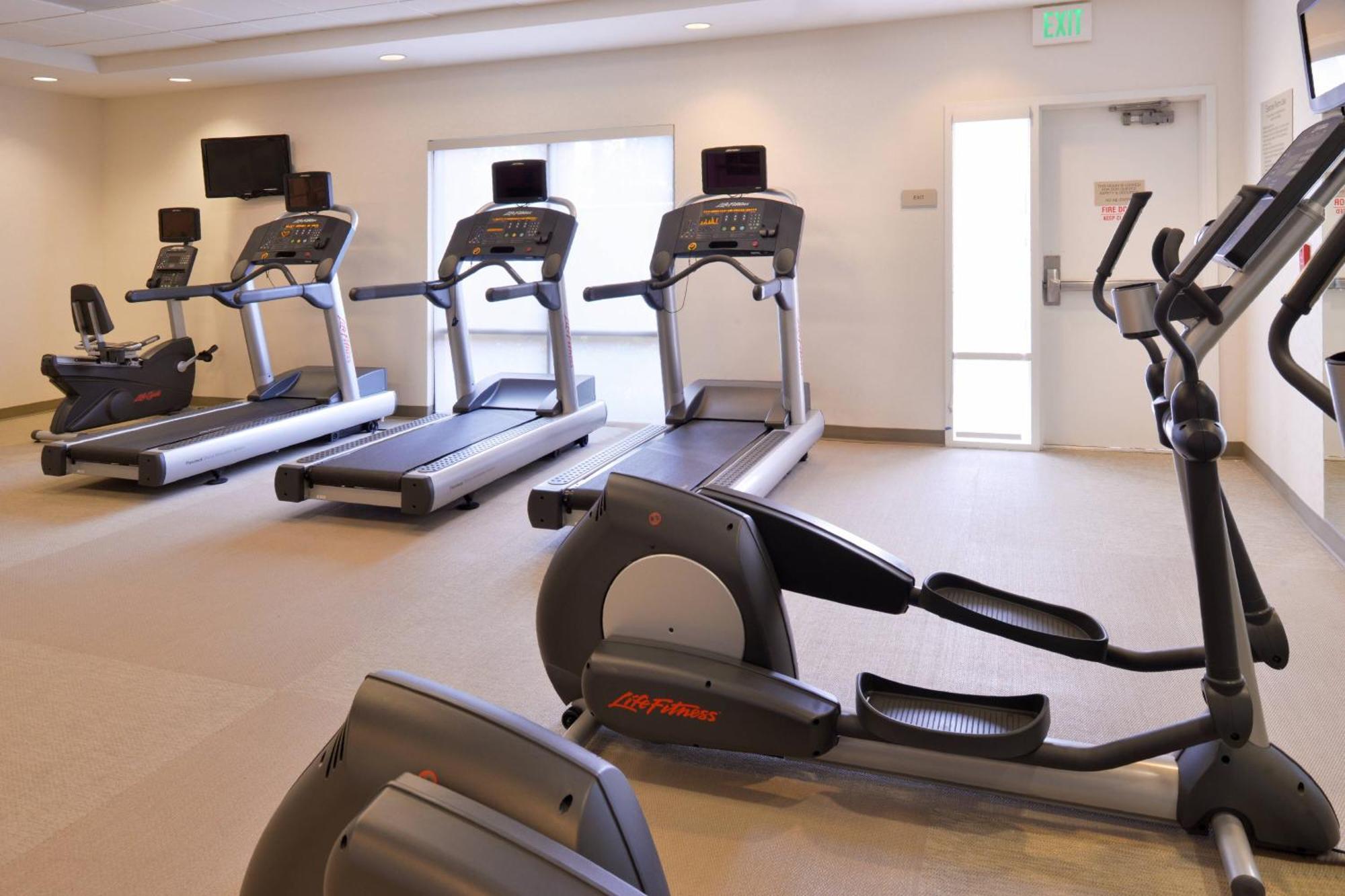 Springhill Suites By Marriott Corona Riverside Dış mekan fotoğraf