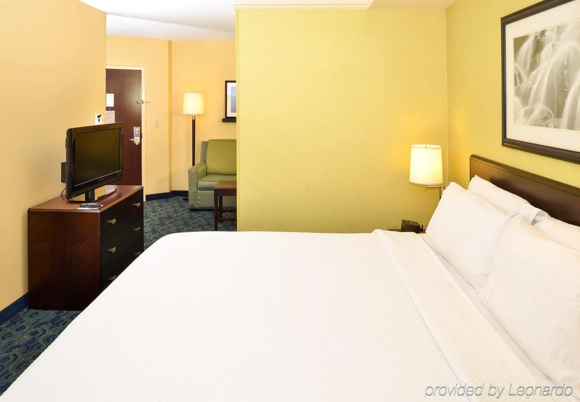 Springhill Suites By Marriott Corona Riverside Dış mekan fotoğraf